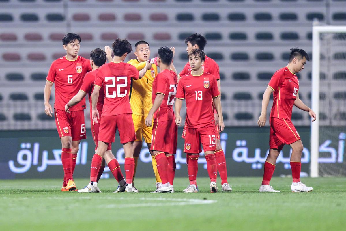中国对阿联酋的足球直播比赛_中国对阿曼足球现场直播