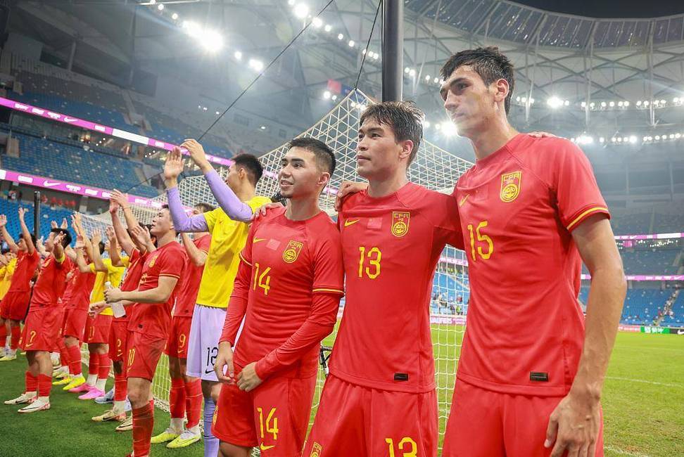 中国杯直播中国对乌兹别克斯坦_中国杯乌兹别克对乌拉圭直播