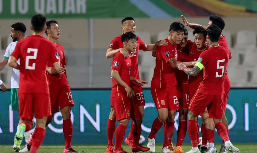 中国队中国杯足球比赛直播
