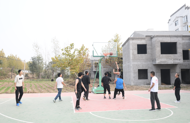 农村打篮球的人直播视频