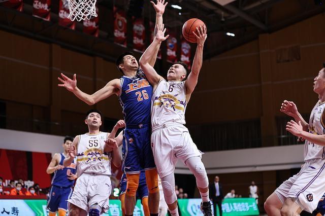 北控对上海篮球比赛视频直播
