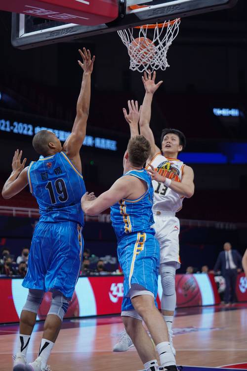 山东北京篮球比赛_山东北京篮球比赛回放
