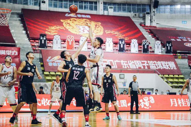 广东佛山篮球俱乐部直播录像