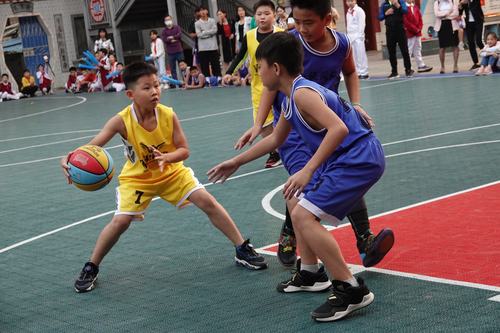 徐州小学生篮球比赛直播