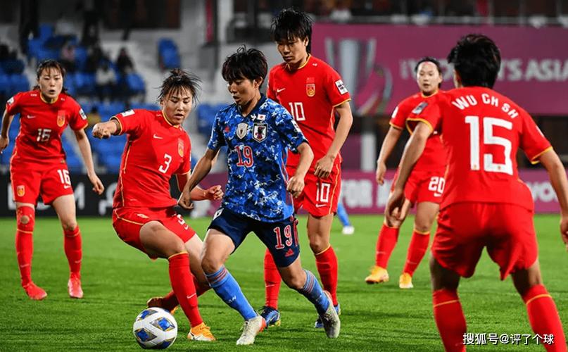 日本对韩国足球赛直播_日本女足vs韩国女足直播