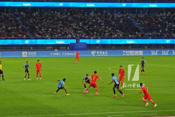 杭州亚运会足球中国对印度直播
