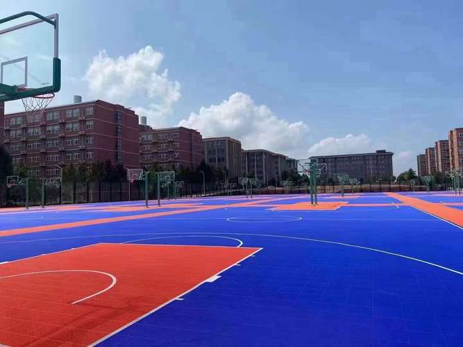 柳北区免费篮球场