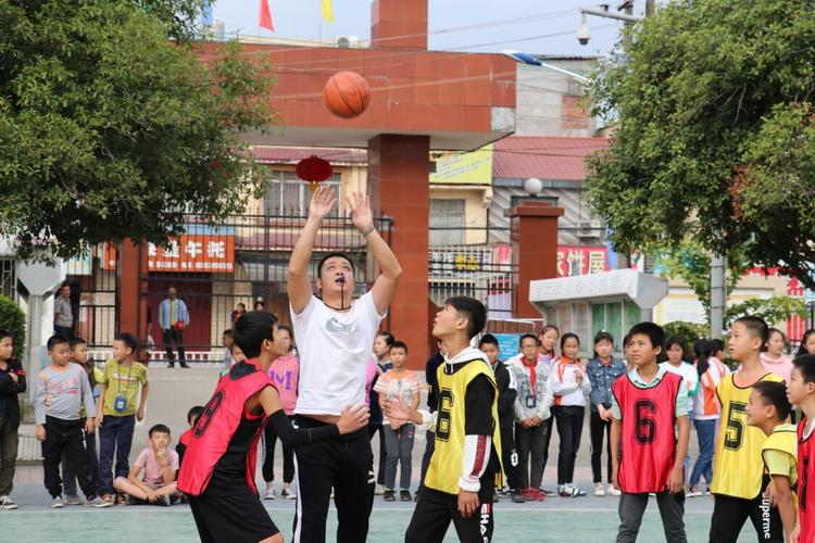 柳州篮球比赛小学直播