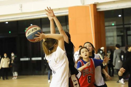 汉中汉台区攀升女队篮球直播