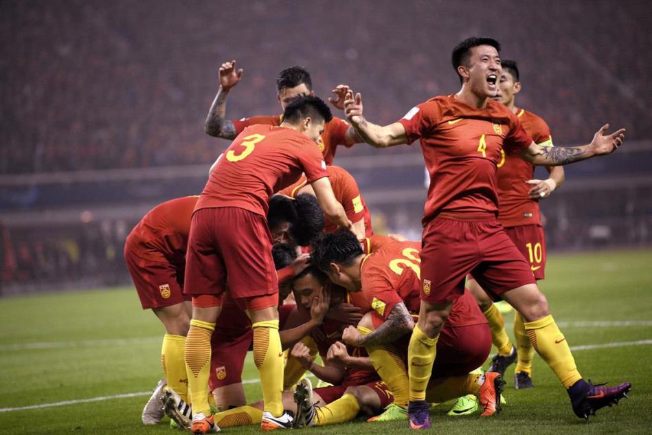直播中国足球图片
