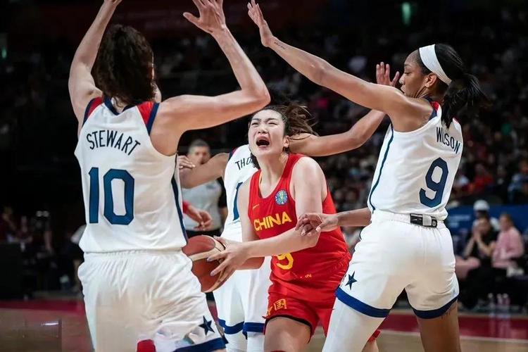篮球中国对阵美国直播比赛