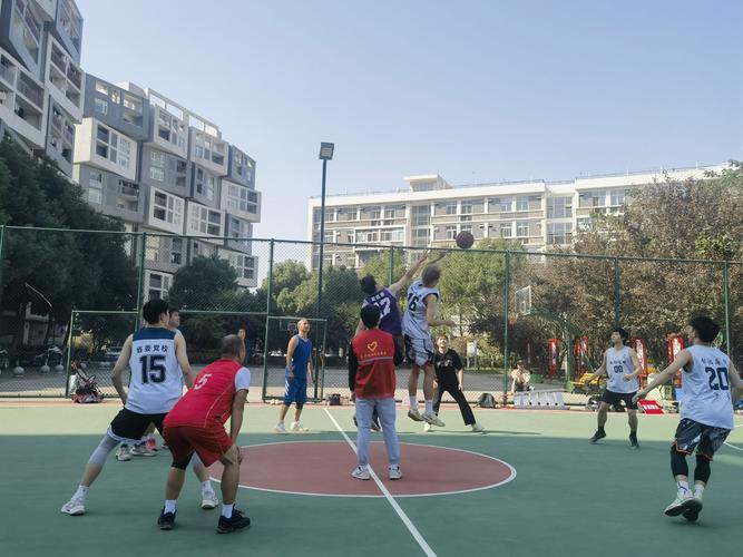 篮球赛现场直播全场高清_篮球赛现场直播全场中文