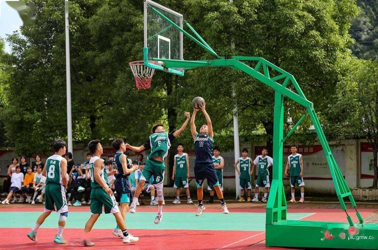 衢州中专篮球比赛直播视频