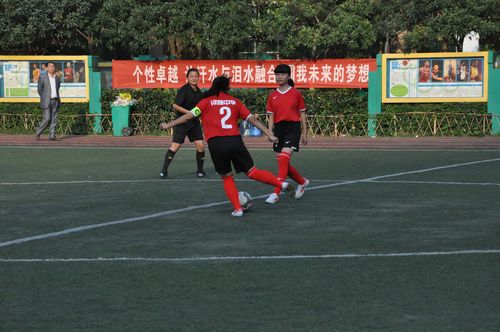重庆高中足球联赛在哪看直播