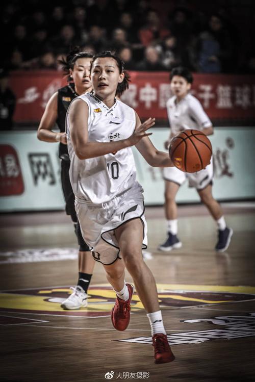 陕西女生篮球直播视频