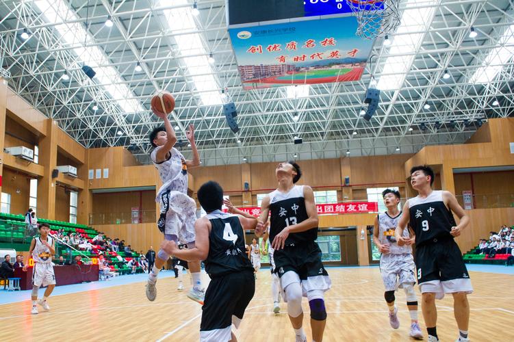 青川中学篮球比赛直播