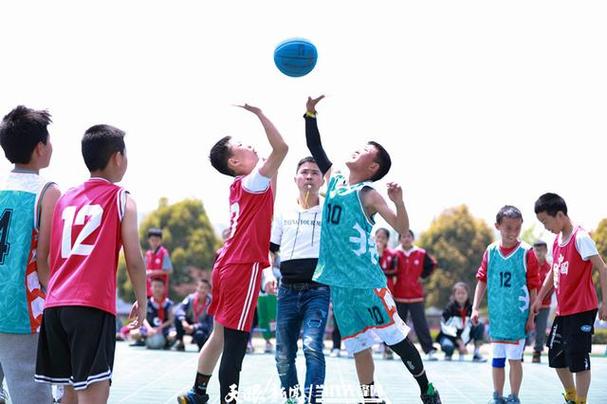 黔西市青少年篮球比赛直播_青少年篮球比赛报名
